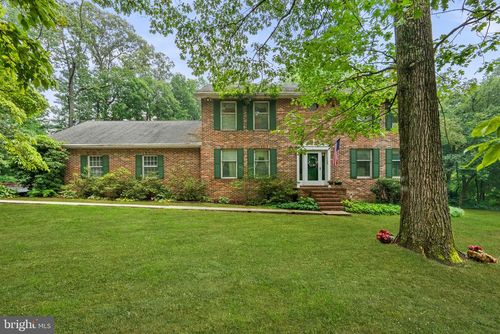 673 Wellerburn Ave, SEVERNA PARK, MD, 21146-1425 | Card Image