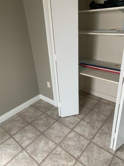 1863 E 9th St, Hopkinsville, KY, 42240 | Card Image