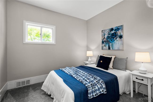 204 Woodside Ave, Home with 6 bedrooms, 2 bathrooms and null parking in Buffalo NY | Image 16