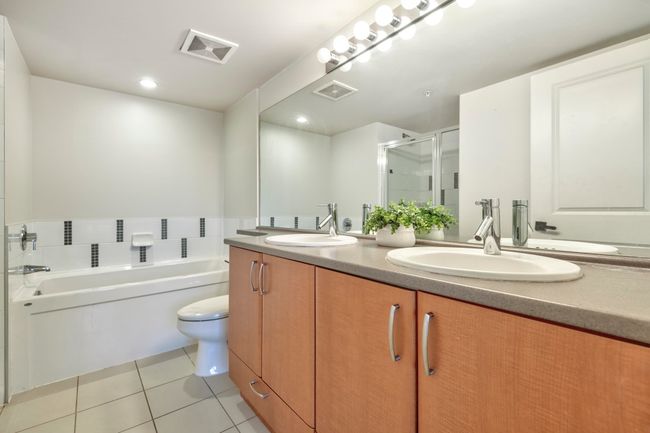 305 - 4728 Dawson St, Condo with 2 bedrooms, 2 bathrooms and 1 parking in Burnaby BC | Image 15
