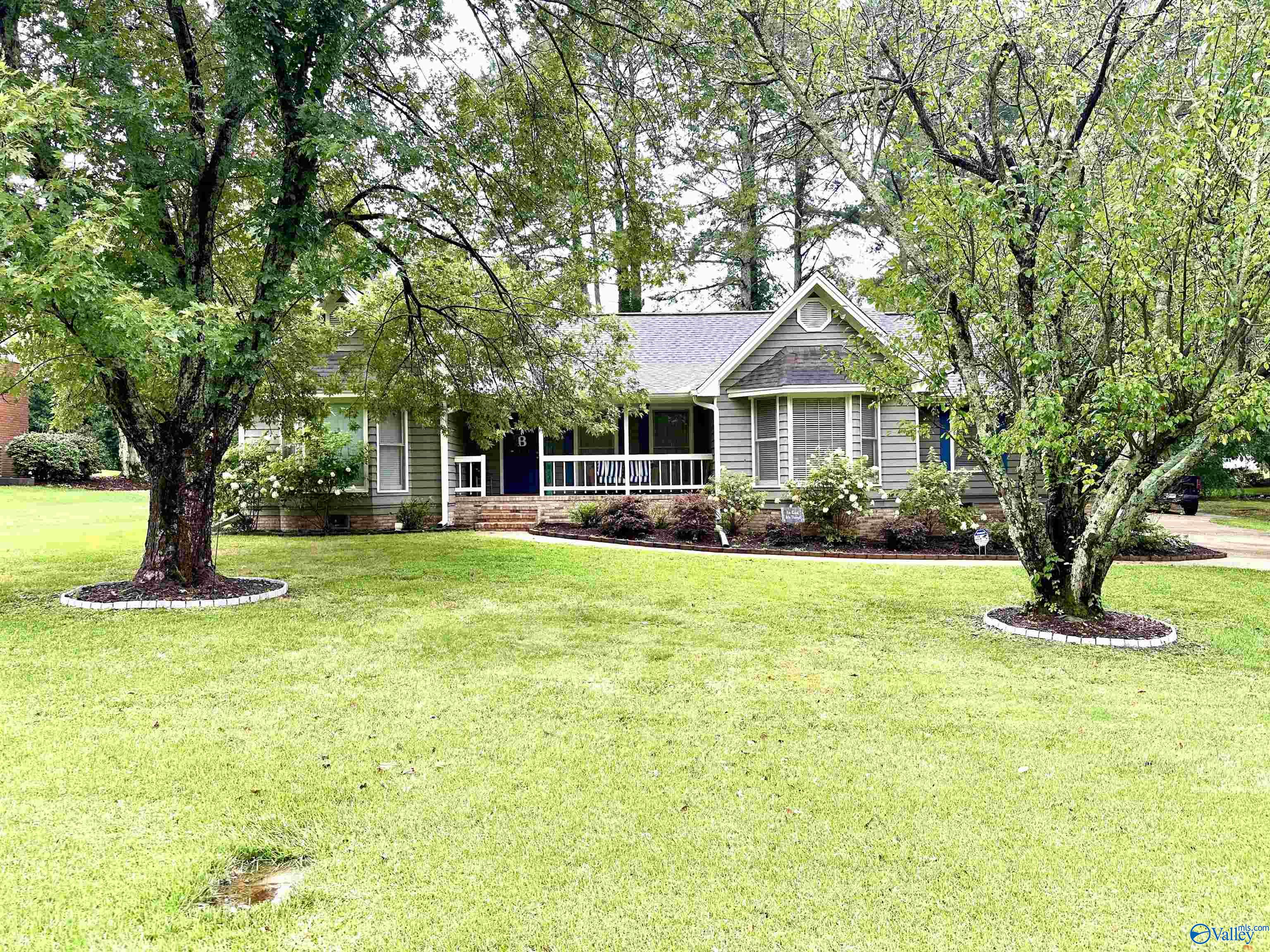Ross Dr, Boaz, AL 35956