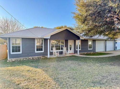 617 Caldwell St, Lexington, TX, 78947-6359 | Card Image