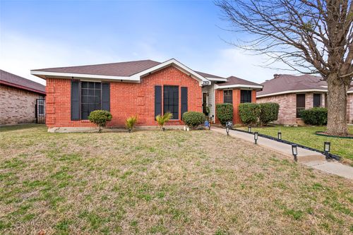 2831 Saint Johns Avenue, Lancaster, TX, 75146 | Card Image