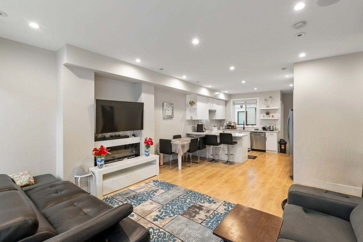 Residential in Surrey 4