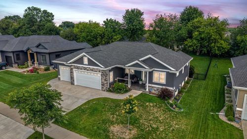 816 Damascus Trl, Cottage Grove, WI, 53527-9225 | Card Image