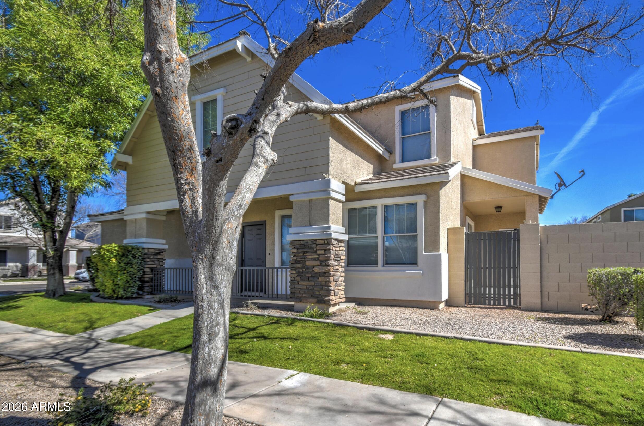 Residential Lease in Avondale 2