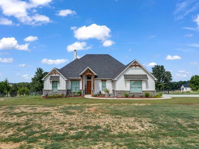 3015 Greg Allen Drive, House other with 4 bedrooms, 3 bathrooms and null parking in Weatherford TX | Image 3