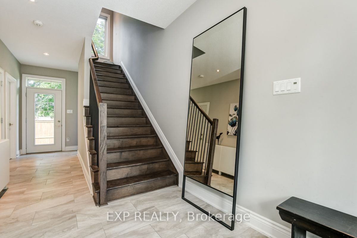 Residential in Stittsville - Munster - Richmond 5