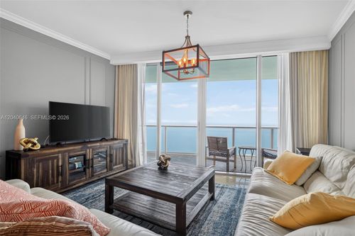 3402-17001 Collins Ave, Sunny Isles Beach, FL, 33160-3645 | Card Image