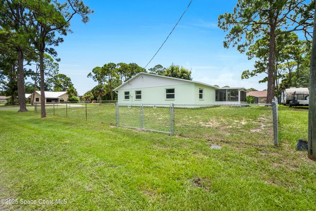 6450 Ember Ave, House other with 4 bedrooms, 2 bathrooms and null parking in Cocoa FL | Image 9