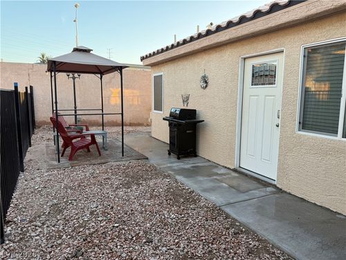 2b-2749 Canarsy Ct, Henderson, NV, 89052-2956 | Card Image