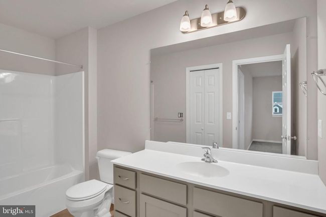 211 Forgedale Dr, House other with 4 bedrooms, 4 bathrooms and null parking in CARLISLE PA | Image 21