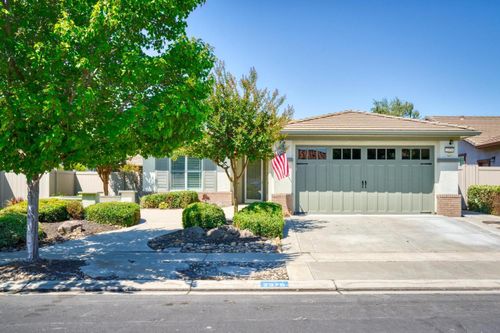 2379 Belle Glade Ln, Manteca, CA, 95336-5129 | Card Image