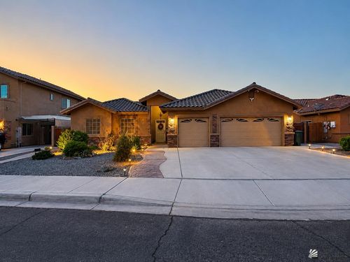4252 W 25th St, Yuma, AZ, 85364-9861 | Card Image