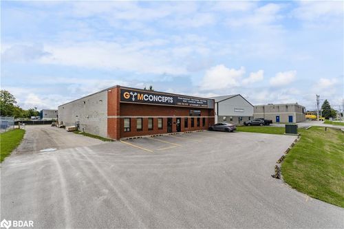 {{alt}} | Card Image