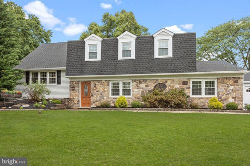 872 Kilby Dr, YARDLEY, PA, 19067-4622 | Card Image
