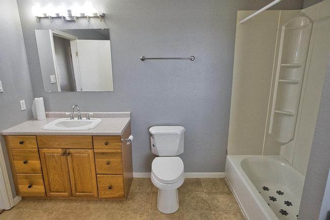 1709 County Road 441 D, House other with 3 bedrooms, 2 bathrooms and null parking in Brazoria TX | Image 40