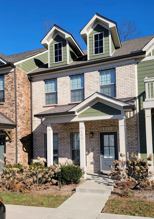 1036 Emery Bay Cir, Hendersonville, TN, 37075-4780 | Card Image