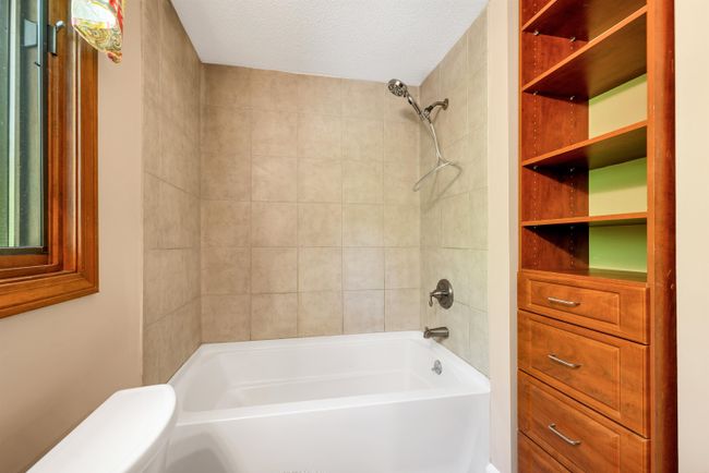 UNIT-5 - 2393 Lake Shore Rd, House other with 3 bedrooms, 2 bathrooms and null parking in Gilford NH | Image 23