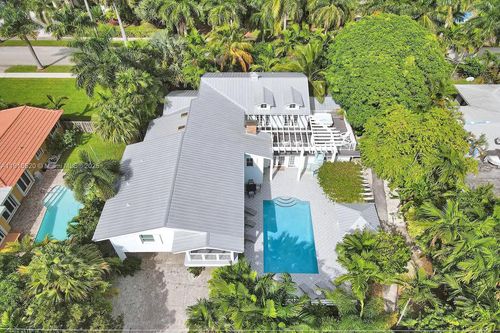 1025 N Southlake Dr, Hollywood, FL, 33019-1632 | Card Image