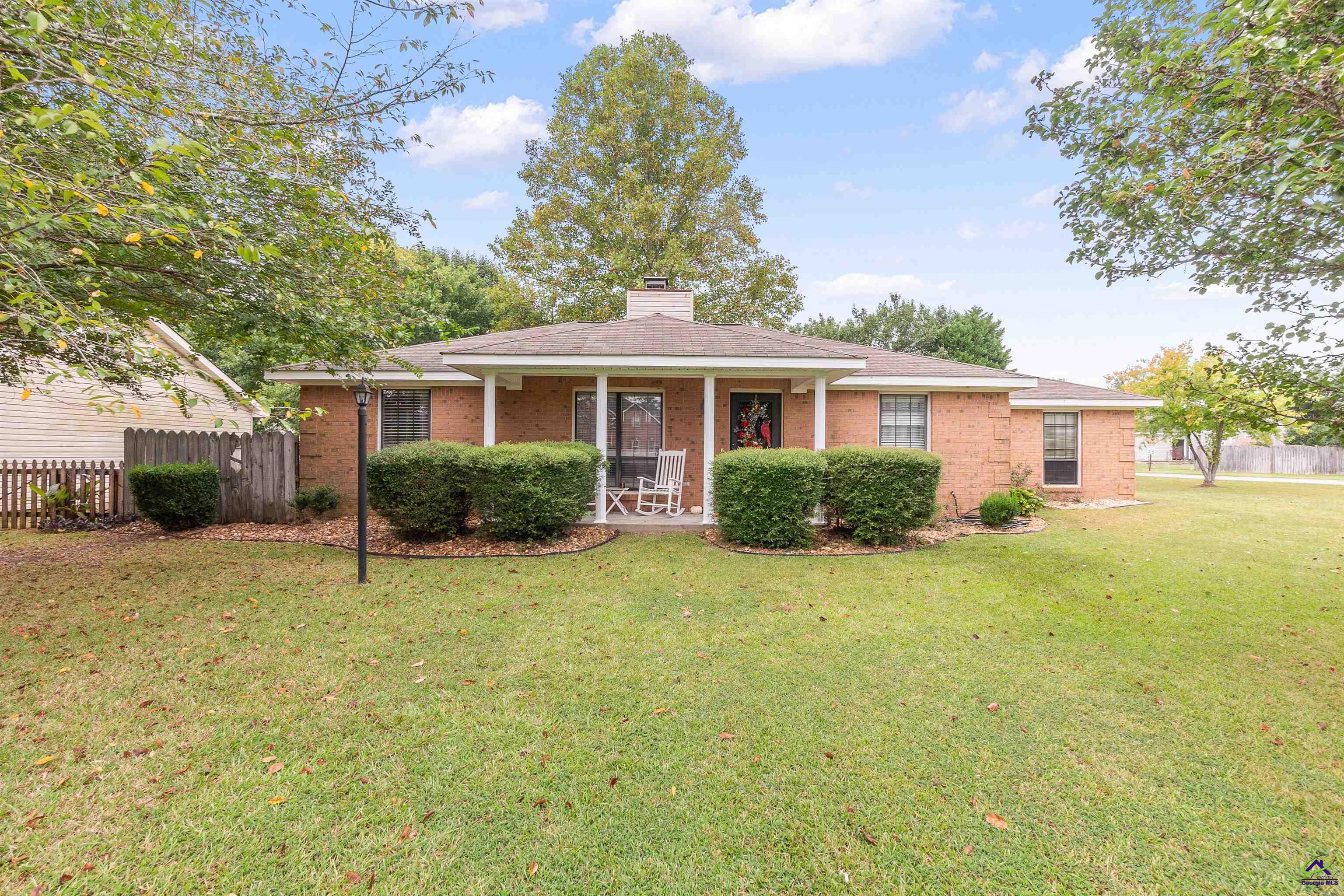 Shannon Ridge Dr, Bonaire, GA 31005