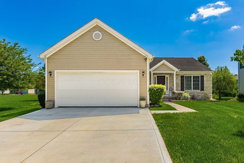 5385 Genoa Farms Blvd, Westerville, OH, 43082-8375 | Card Image
