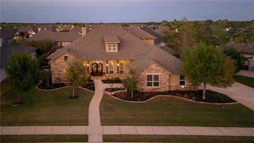 1202 Quarry Oaks Dr, College Station, TX, 77845-1002 | Card Image
