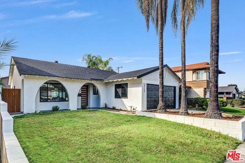 8754 Parkcliff St, Downey, CA, 90242-5232 | Card Image