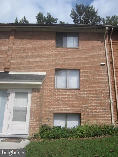 7453 Hickory Log Cir, COLUMBIA, MD, 21045-5027 | Card Image