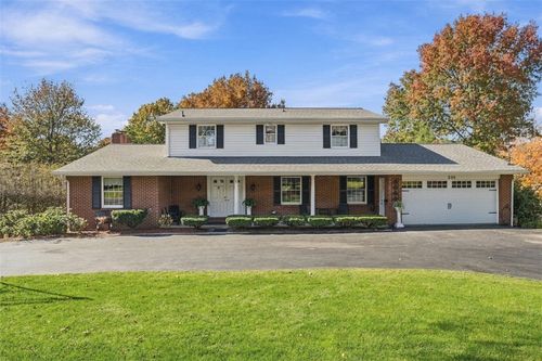 206 Bluegrass Dr, Butler, PA, 16001-3412 | Card Image