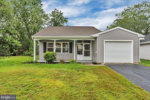 39 Chelsea Pl, Southampton, NJ, 08088-1141 | Card Image