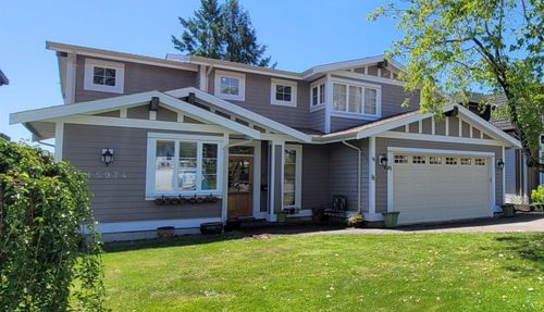 15974 Buena Vista Ave, White Rock, BC, V4B2A5 | Card Image
