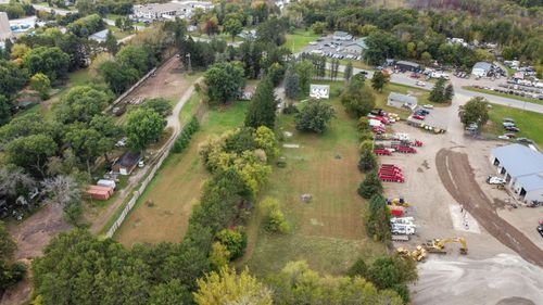 147 Lake St N, Forest Lake, MN, 55025-2504 | Card Image