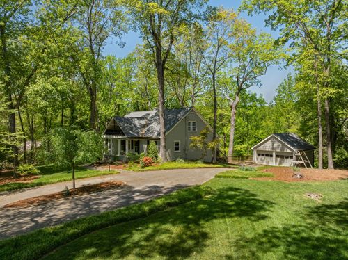 111 Riverpoint Rd, Signal Mountain, TN, 37377-2237 | Card Image