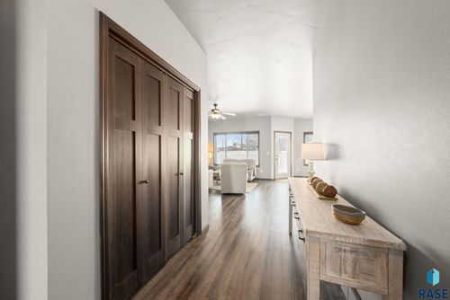 5507 S Yarrow Trl Trail, Sioux Falls, SD, 57108 | Card Image