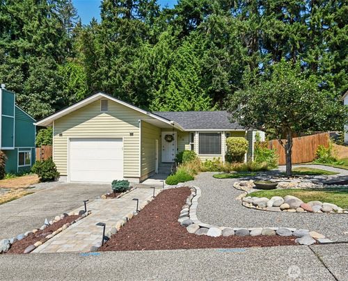332 S 314th Place, Federal Way, WA, 98003 | Card Image