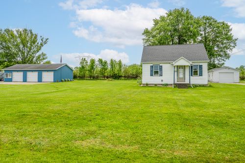 3156 W Lemon Creek Road, Lake Charter Township, MI, 49106 | Card Image