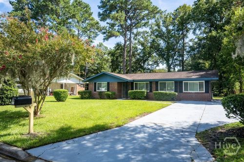 1913 Champion St, Savannah, GA, 31405-3814 | Card Image