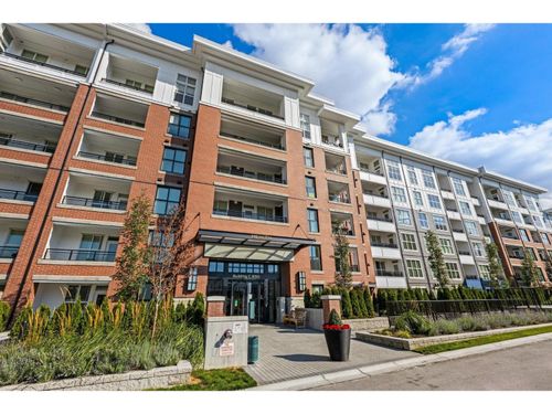 c515-8150 207 St, Langley, BC, V2Y4J4 | Card Image