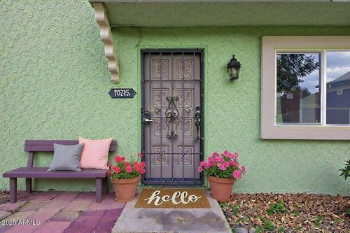 b-10215 N 8th St, Phoenix, AZ, 85020-1587 | Card Image