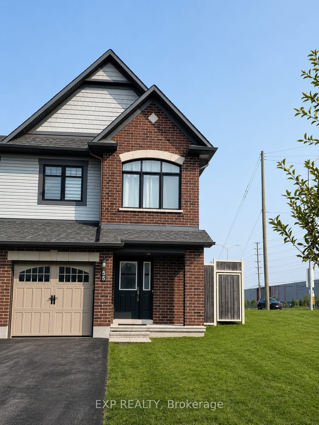 Residential Lease in Kanata
