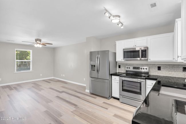 1004 8 Th St, House other with 3 bedrooms, 2 bathrooms and null parking in Wilmington NC | Image 11