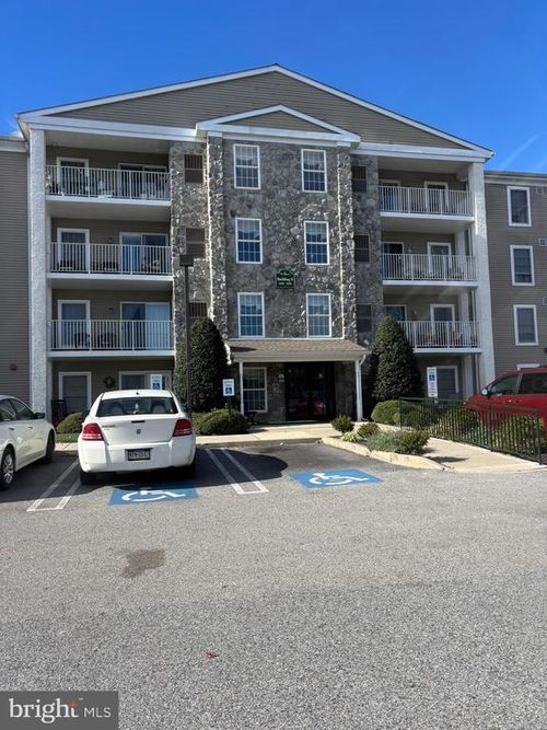 620 Brandon Rd, West Norriton, PA, 19403-3553 | Card Image