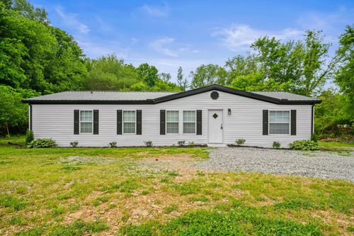 3840 Edd Ross Rd, Cedar Hill, TN, 37032-5116 | Card Image