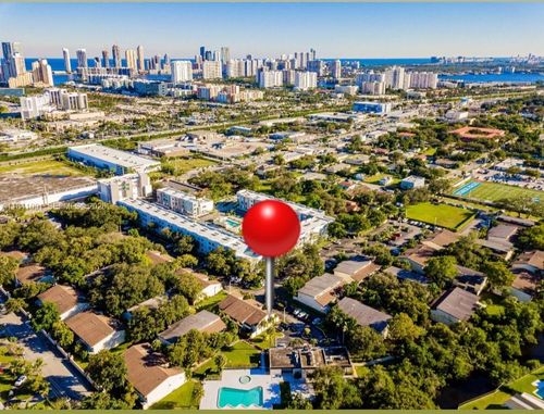 323c-19200 Ne 25th Ave, Miami, FL, 33180-3213 | Card Image
