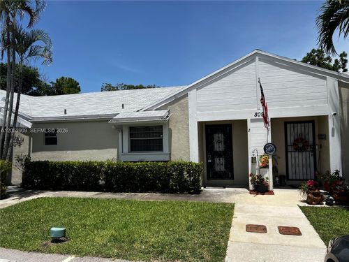 2-809 Ne 214th Ln, Miami, FL, 33179-1262 | Card Image
