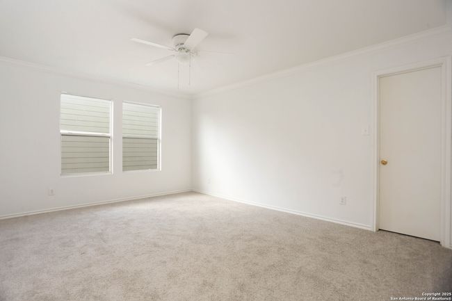 213 Hinge Loop, House other with 4 bedrooms, 3 bathrooms and null parking in Cibolo TX | Image 18