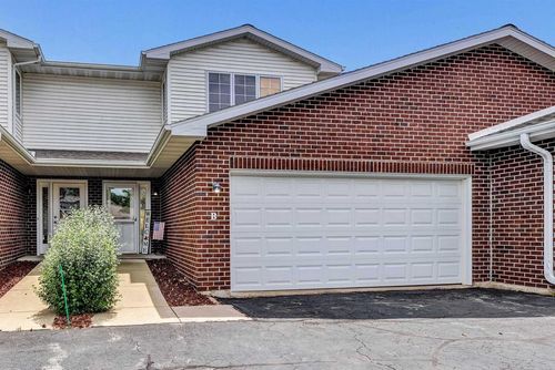 b-1893 Riverside Drive, SUAMICO, WI, 54313 | Card Image