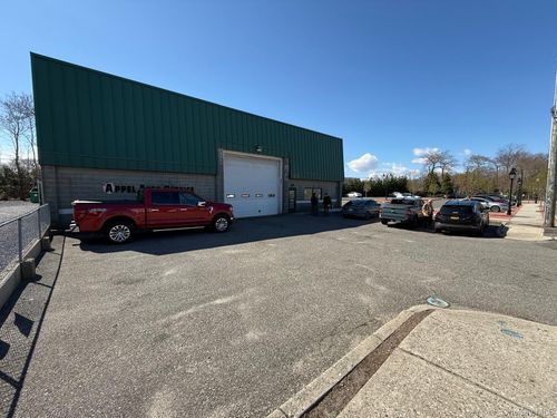 20 Linden Pl, Port Jefferson, NY, 11777-2200 | Card Image