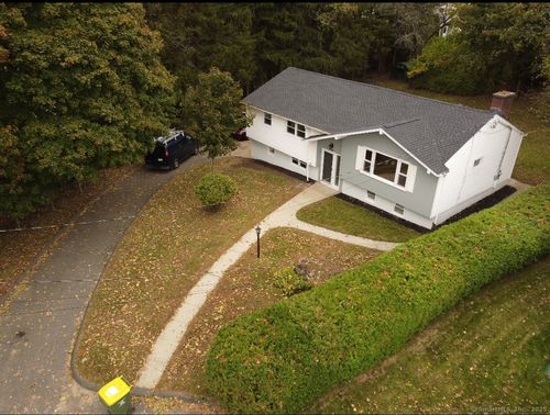 60 Gayfield Rd, Waterbury, CT, 06706-2316 | Card Image